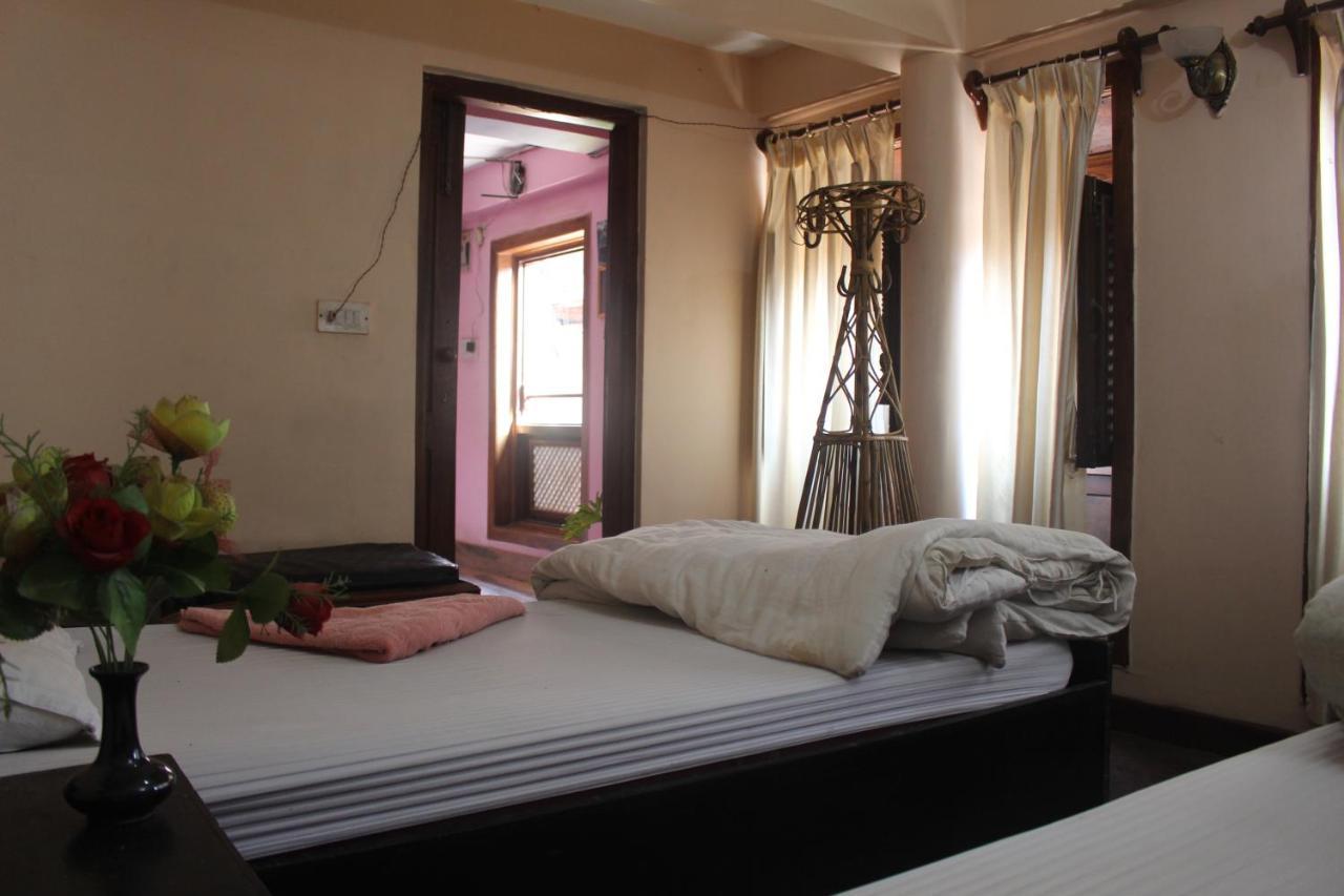 Moonlight Guest House Bhaktapur Bagian luar foto
